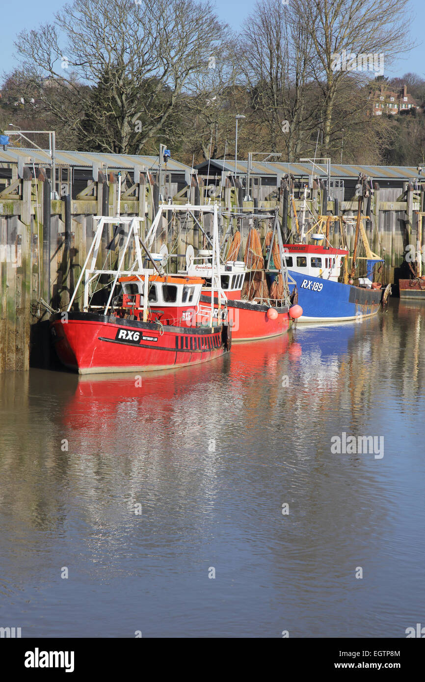Boote im Hafen von Roggen East sussex Stockfoto