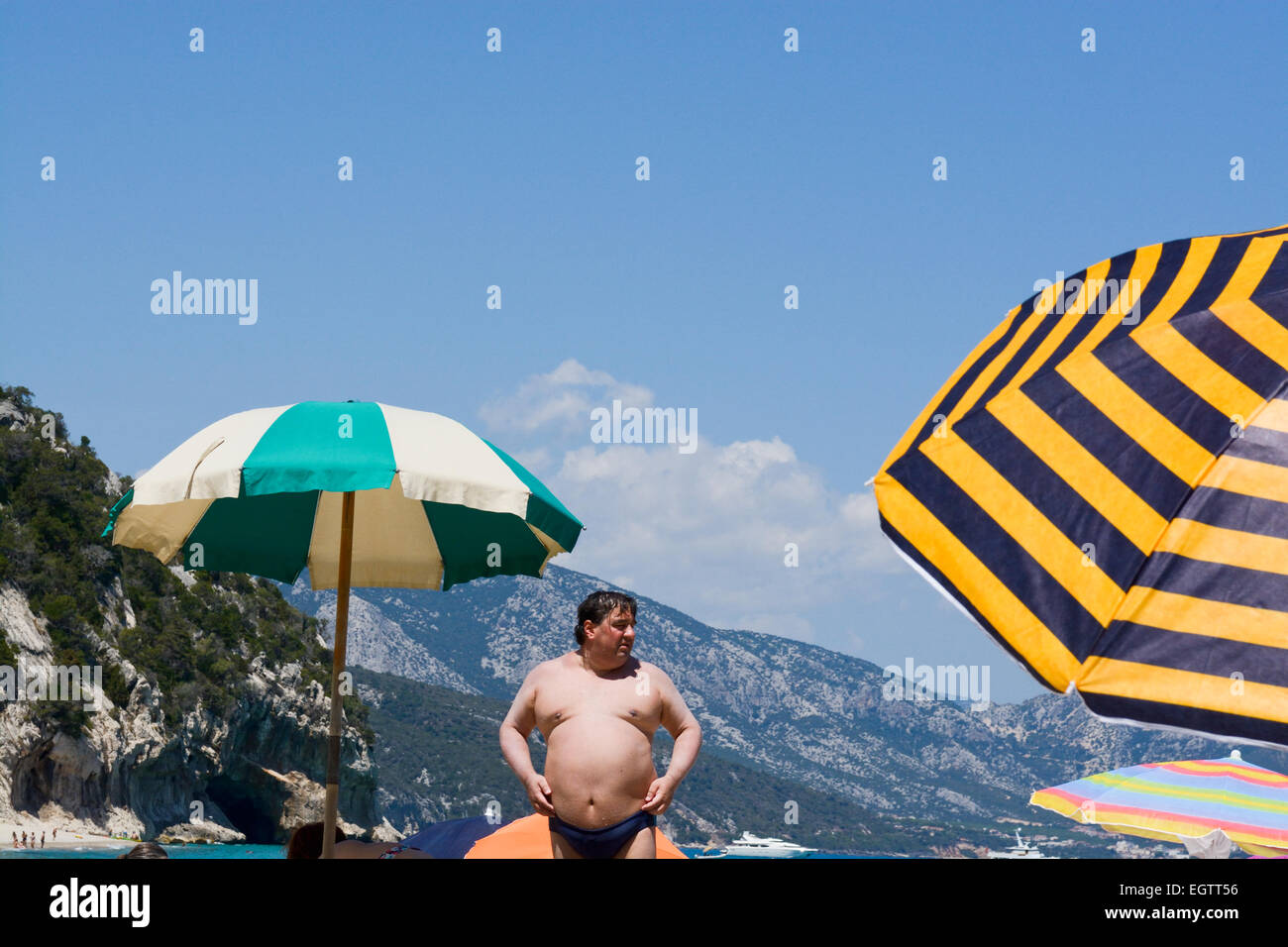 Italienischen Touristen in Sardinien am Strand Stockfoto