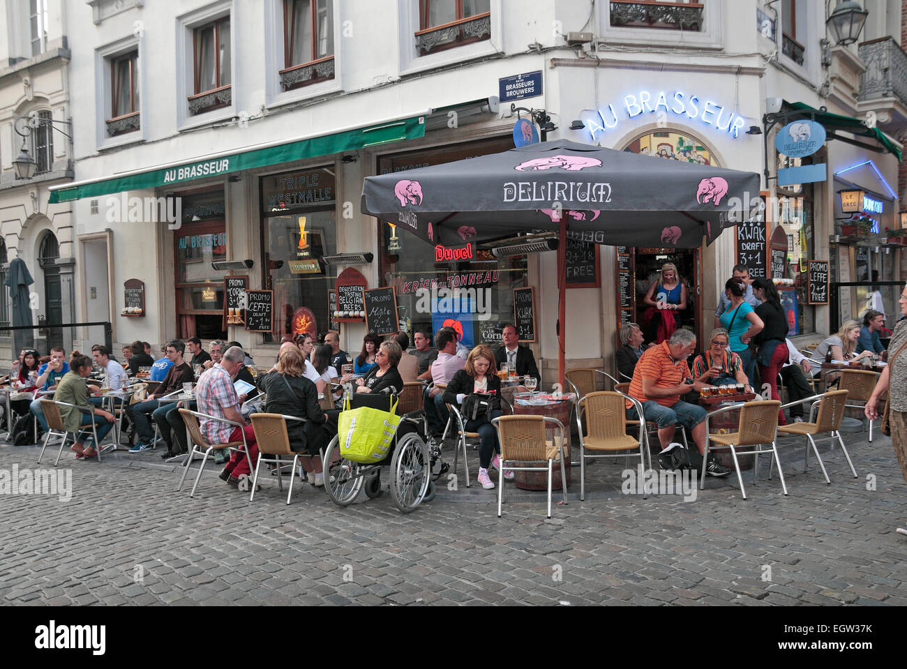 Das Au Brasseur Café/Restaurant in Brüssel, Belgien. Stockfoto