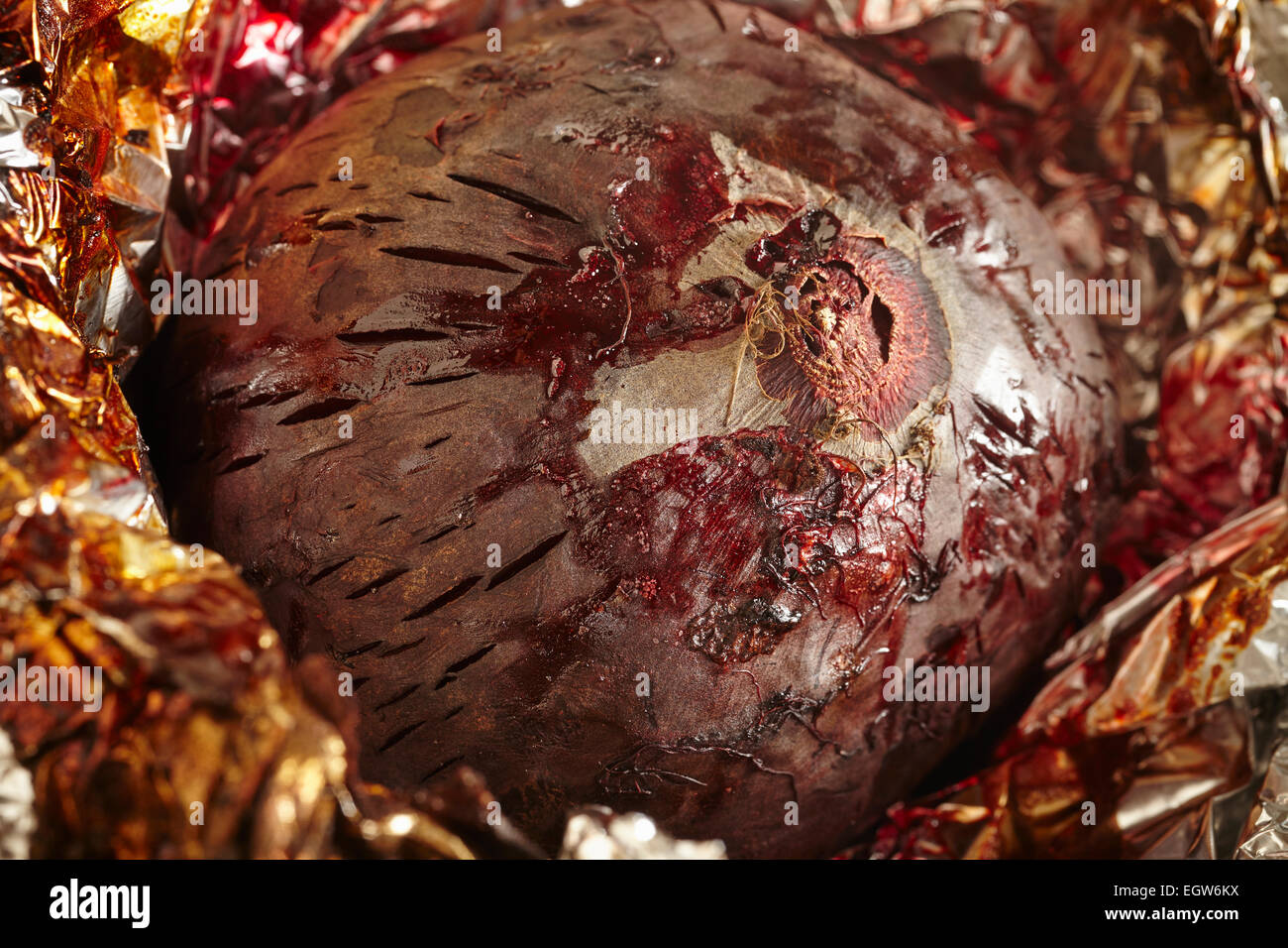 geröstete rote Beete, manchmal genannt Rüben Stockfoto