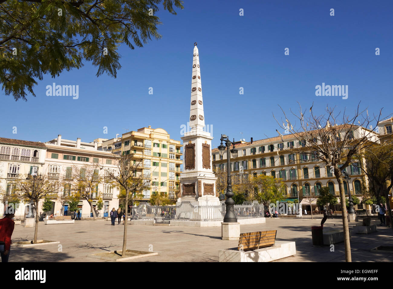 Plaza De La Merced (Barmherzigkeit Quadrat) Denkmal, zu Ehren der Liberalen General Torrijos, quadratische Plaza, Malaga, Spanien. Stockfoto