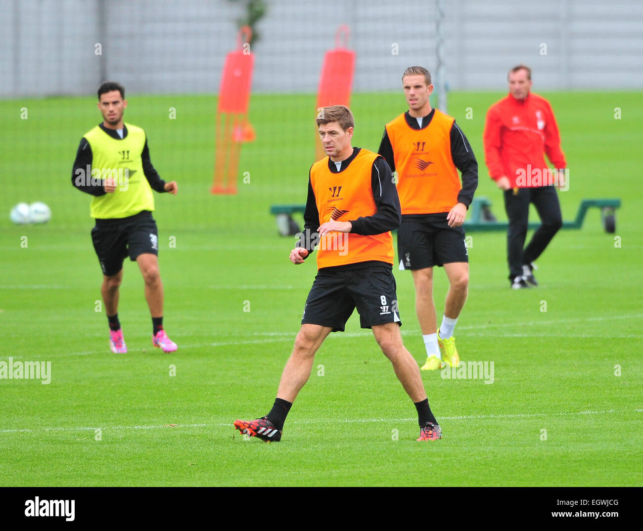 Liverpool F.C Spieler training vor der Barclays Premier League Spiel gegen Tottenham Hotspur an diesem Sonntag (31 Aug 14) Featuring: Steven Gerrard, Jordan Henderson, Raheem Sterling wo: Liverpool, Vereinigtes Königreich bei: 29. August 2014 Stockfoto