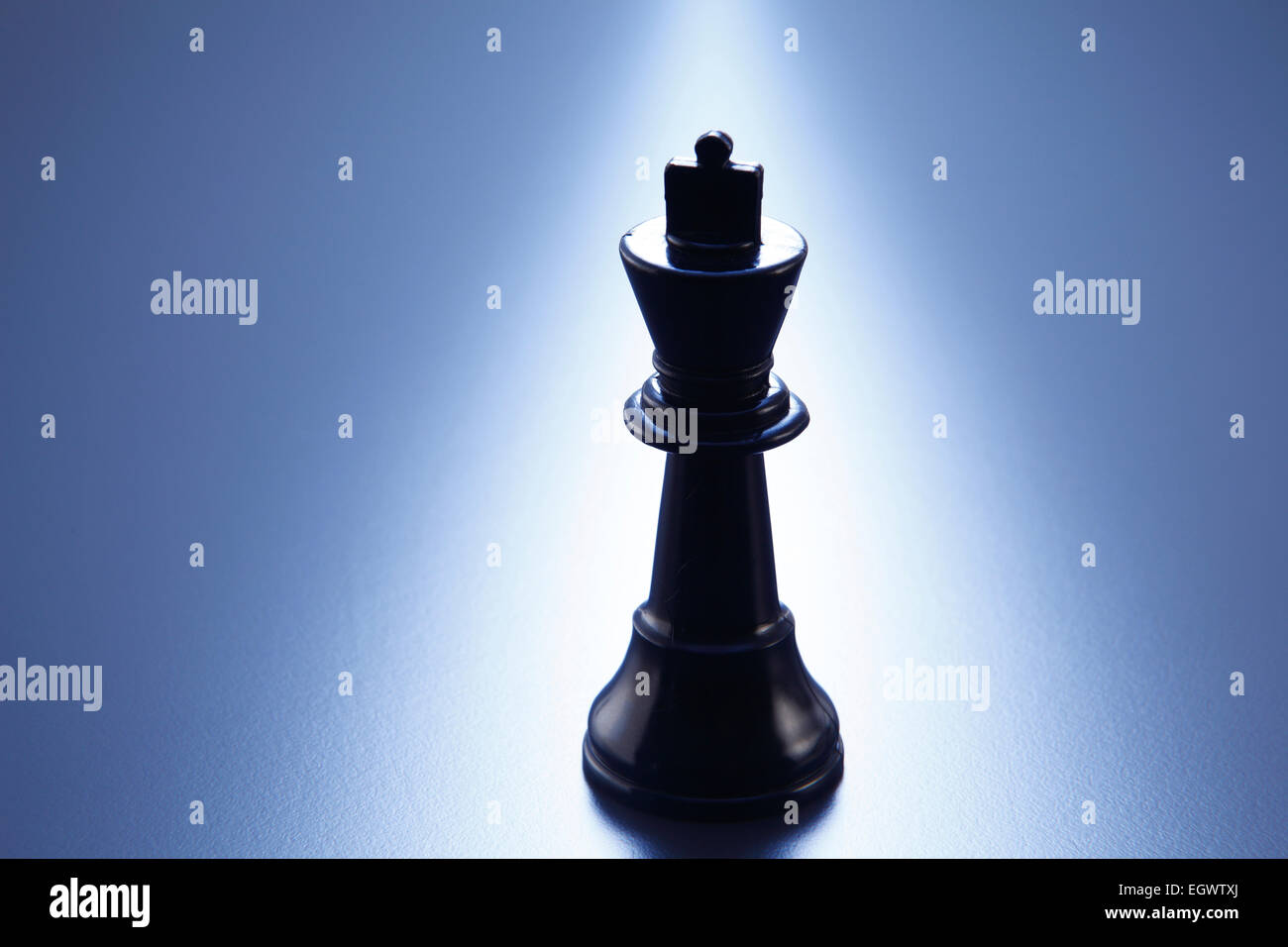 schwarze Farbe König des Schachs Stockfoto