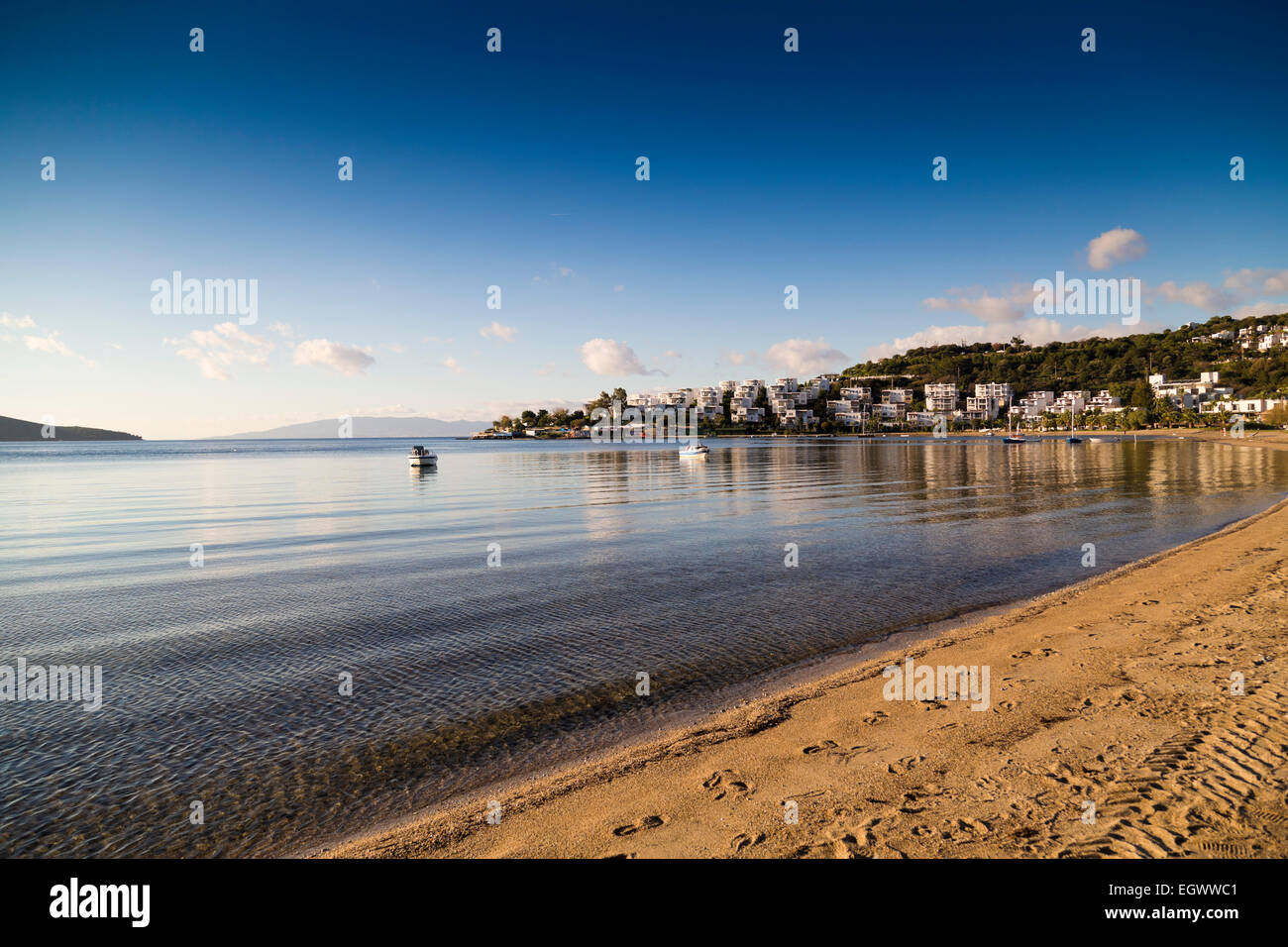 Bodrum, ein sehr beliebtes Reiseziel im Sommer auf der ägäischen Küste der Türkei, türkische Riviera Stockfoto