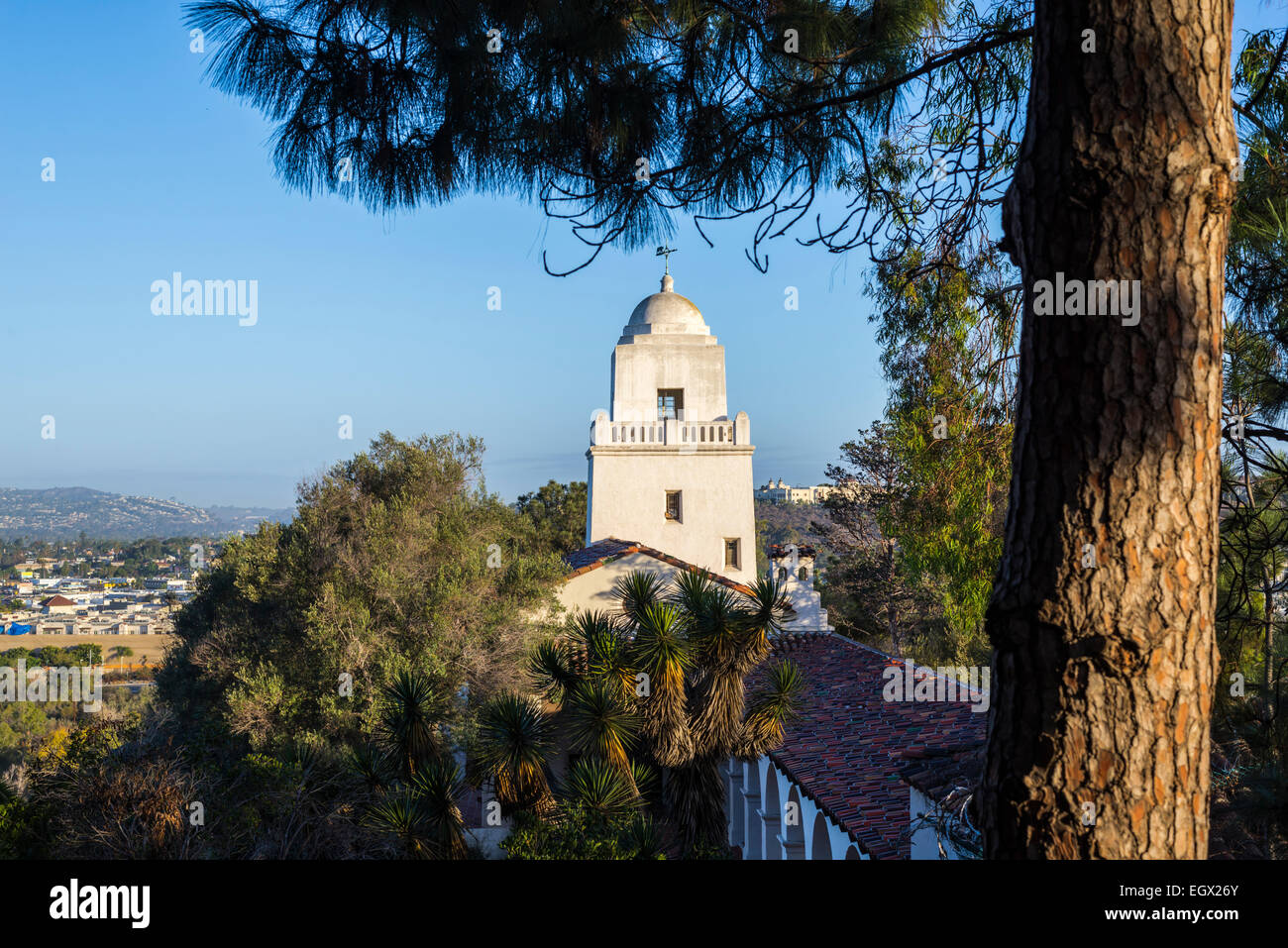 Ansicht des Junipero Serra Museumsgebäudes am Morgen. Presidio Park, San Diego, Kalifornien, Vereinigte Staaten von Amerika. Stockfoto