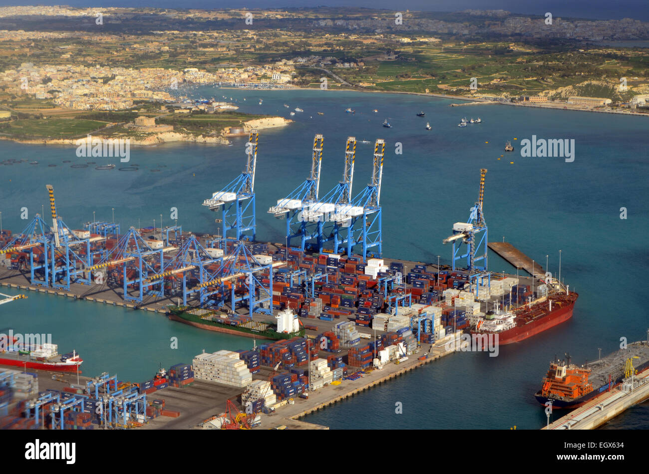 Blick auf den berühmten Hafen von Malta an einem klaren Tag. Das Land wurde Kollektiv The George Cross für Tapferkeit in den 2ndWW gegeben Stockfoto