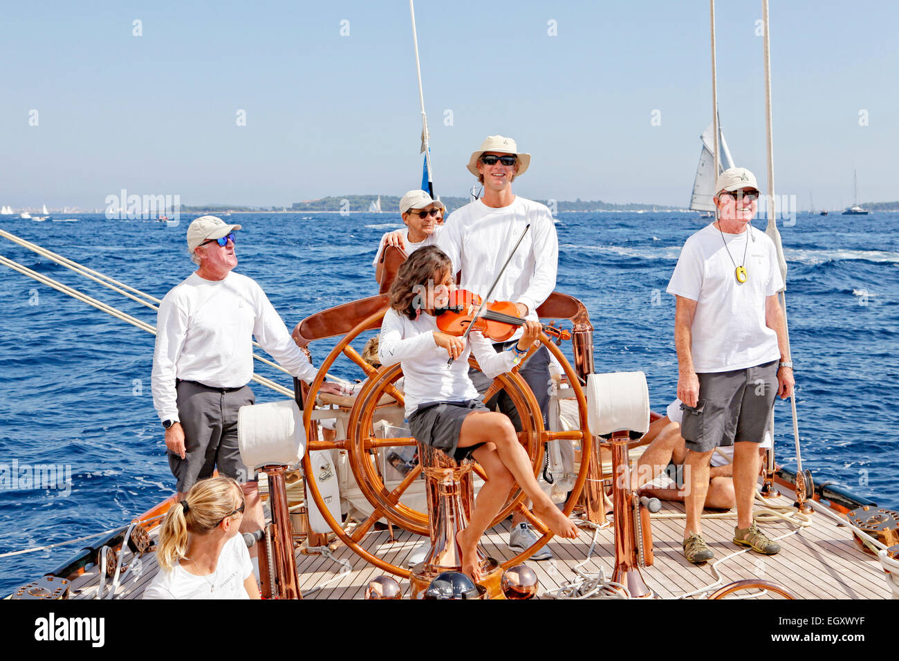 An Bord Shamrock V (JK3) während der Regates Royales in Cannes, Frankreich. Stockfoto