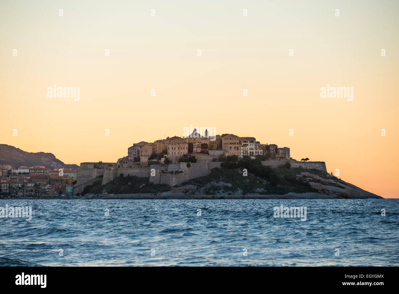 Calvi bei Sonnenuntergang, Calvi, Haute-Corse, Korsika, Frankreich Stockfoto