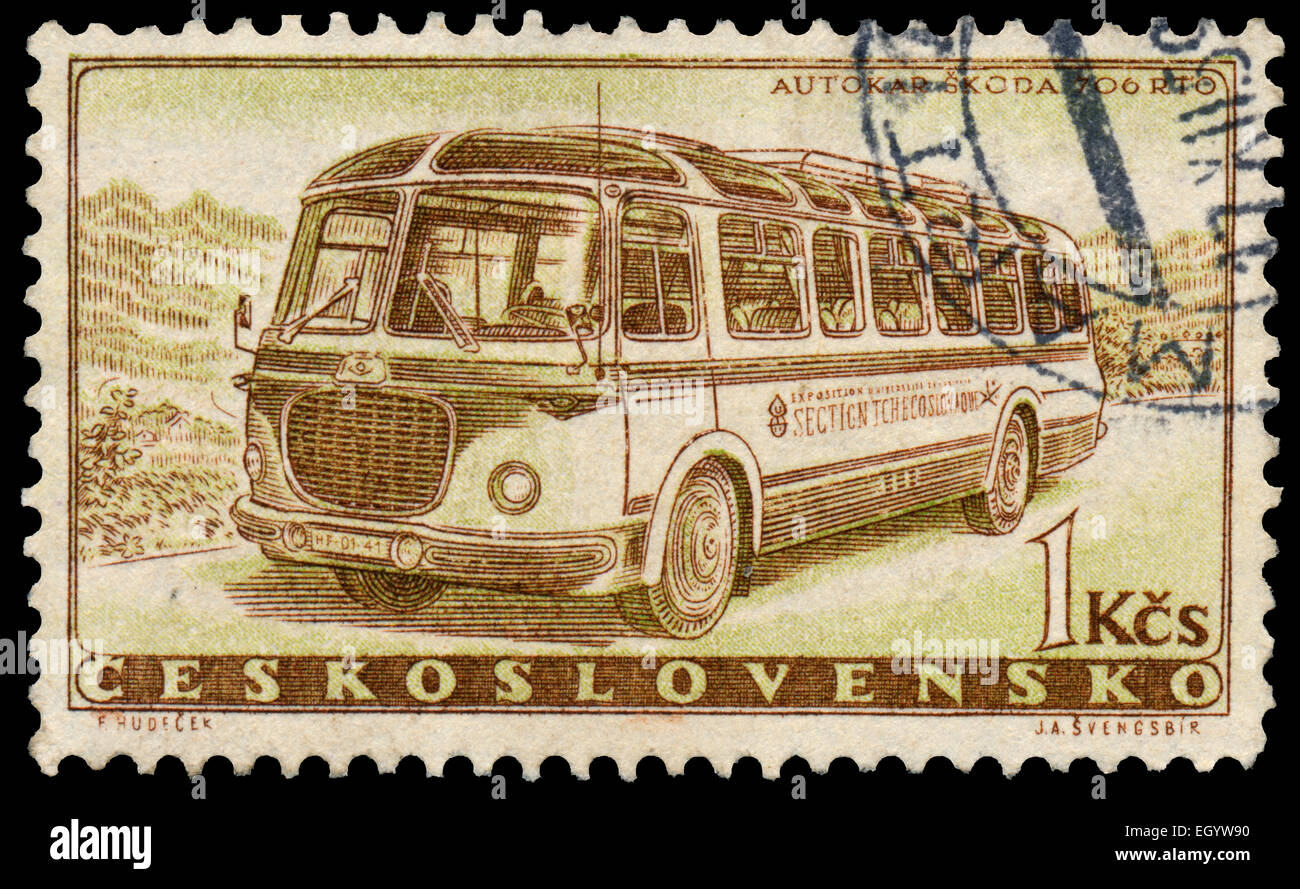 Tschechoslowakei - ca. 1958: Briefmarke gedruckt in der Tschechoslowakei, zeigt Skoda 706 RTO-Bus, ca. 1958 Stockfoto