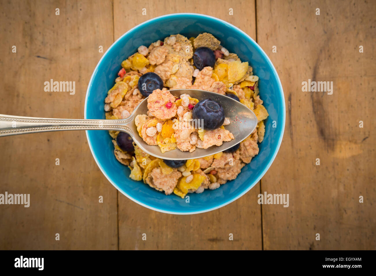 Glutenfrei-Müsli mit Heidelbeeren Stockfoto