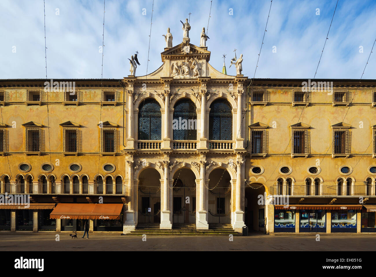 Europa, Italien, Veneto, Vicenza, Piazza Signori, Saint Vincenzo Kirche, UNESCO-Weltkulturerbe Stockfoto