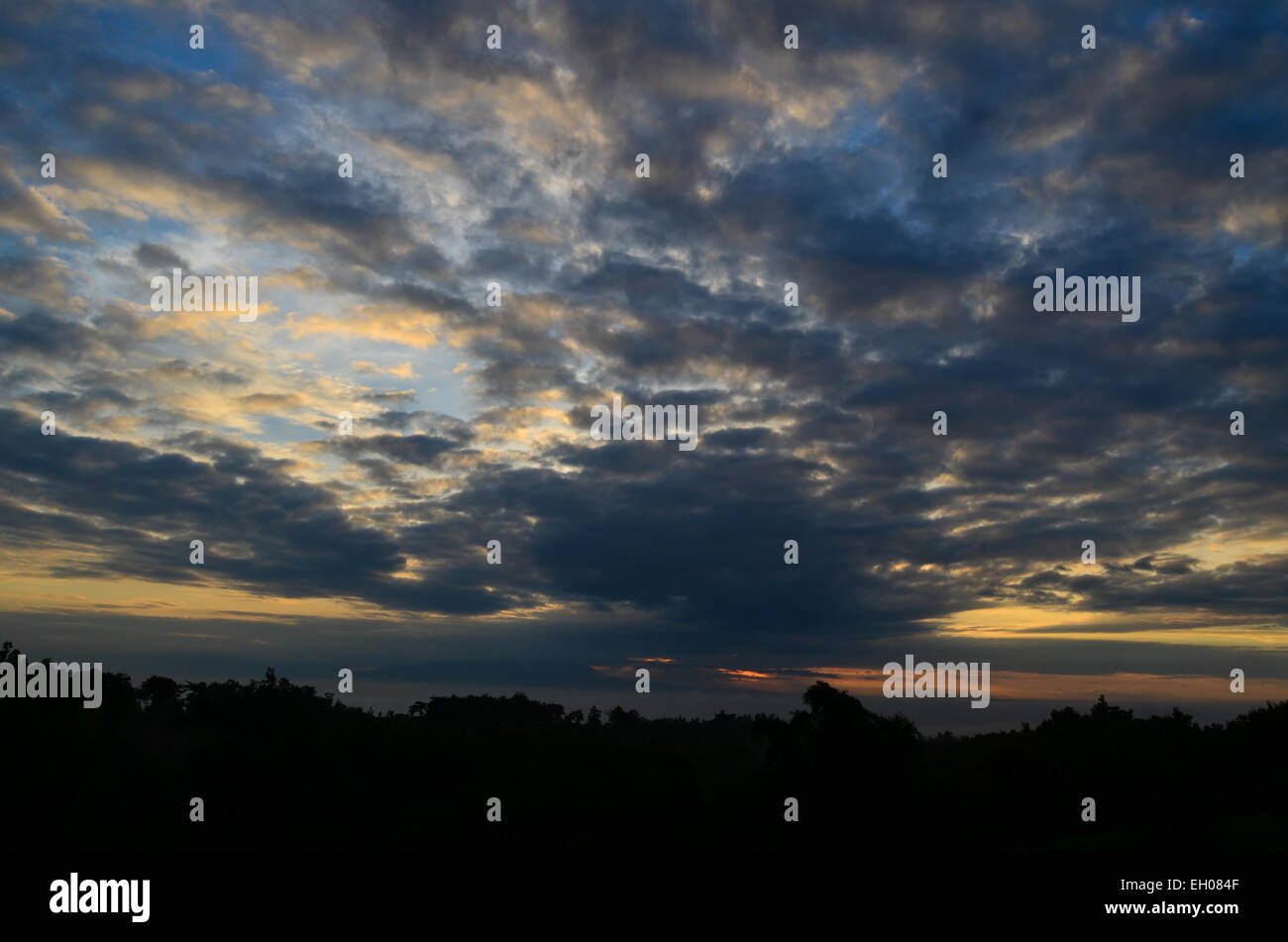 trübe Sonnenaufgang, Himmel, Wolken, morgen Stockfoto