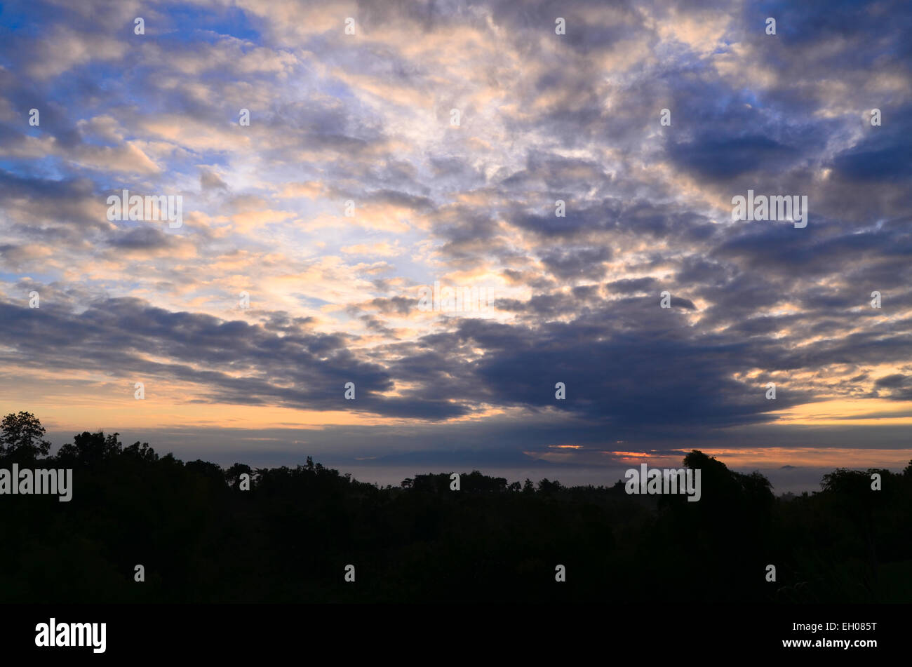 trübe Sonnenaufgang, Himmel, Wolken, morgen Stockfoto