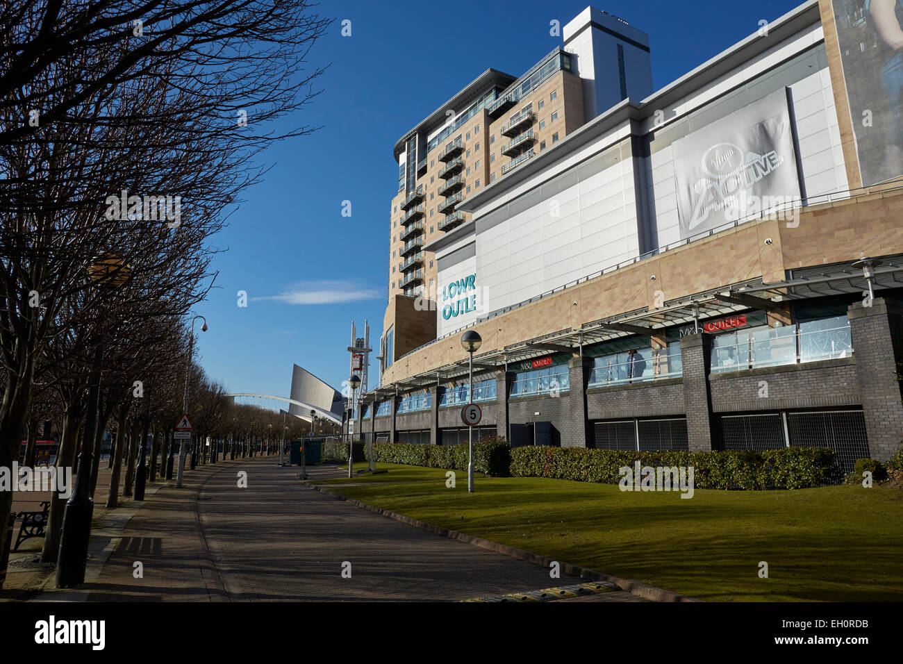 Lowry Outlet Mall an Medienstadt Salford Quays Gtr Manchester UK. Vue Kino Eingang Stockfoto