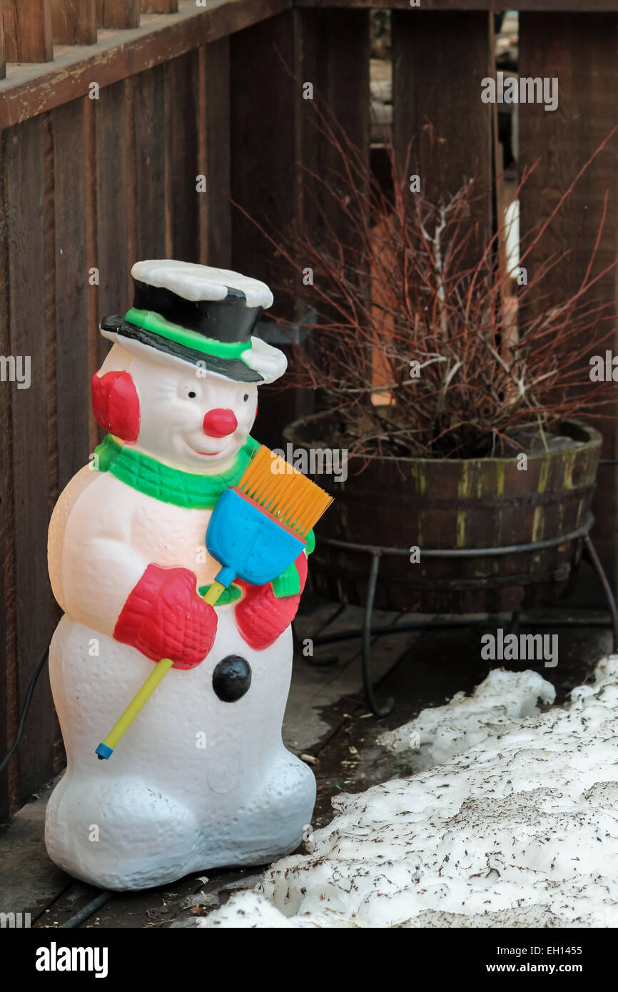 draußen Schnee Mann ornament Stockfoto
