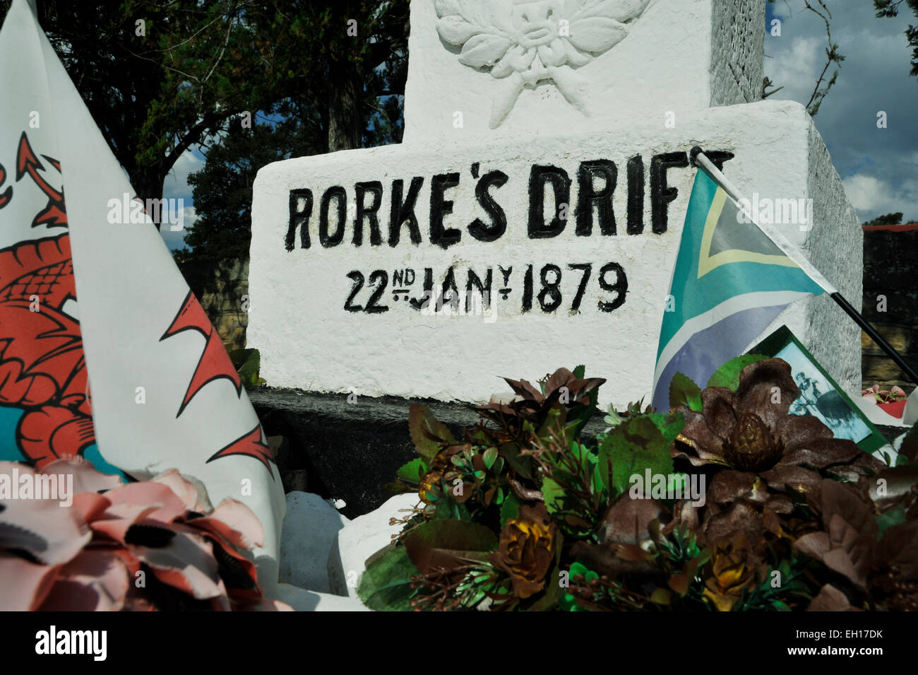 Rorke's Drift, KwaZulu-Natal, Südafrika, Wörter auf Memorial, Soldaten der 2. der 24. im Kampf getötet, AngloZulu Krieg, Battlefield, Menschen Stockfoto