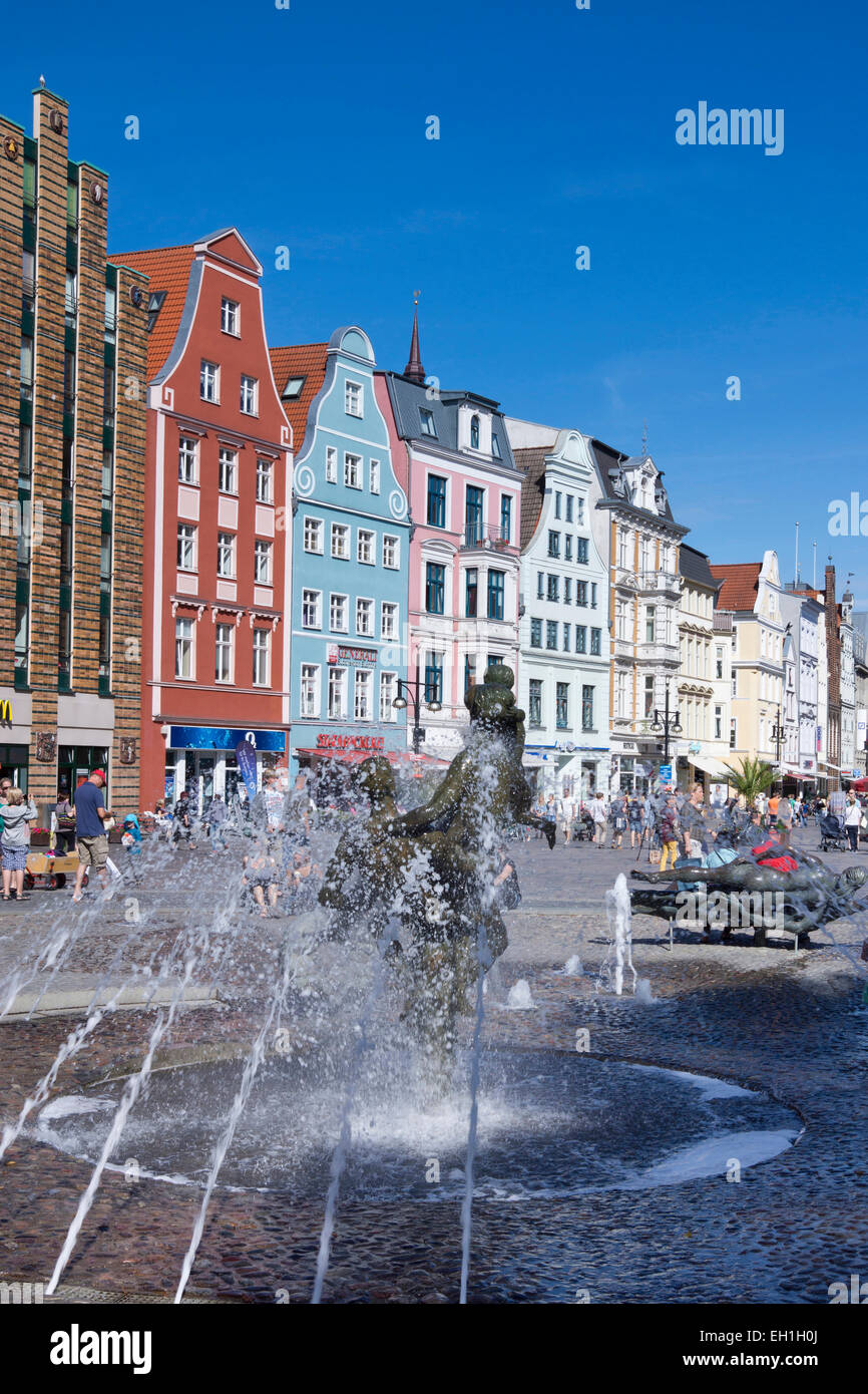 Kroepeliner Strasse Straße, Stadt Rostock, Mecklenburg-Vorpommern, Deutschland, Europa Stockfoto