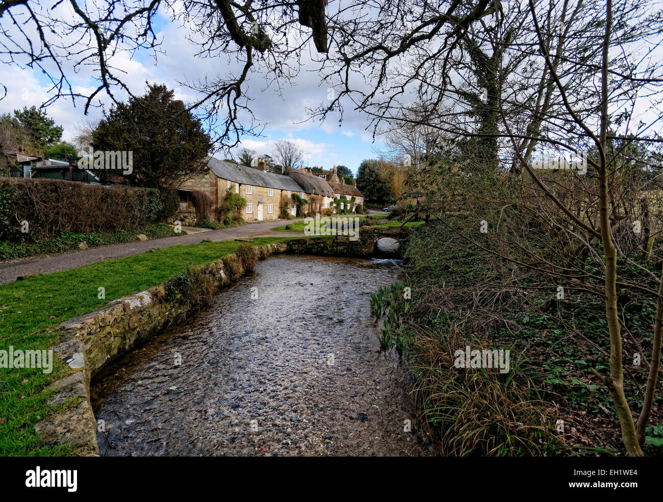 Caule Bourne Stream Barrington Zeile übergeben oder Winkle Straße ist Teil des Calbourne, Isle Of Wight Stockfoto