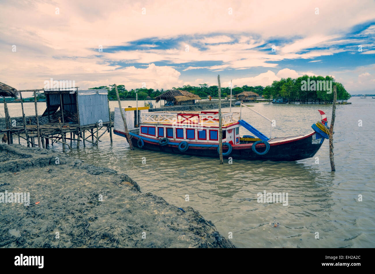 Traditionellen Flussschiff in Bangladesch Stockfoto