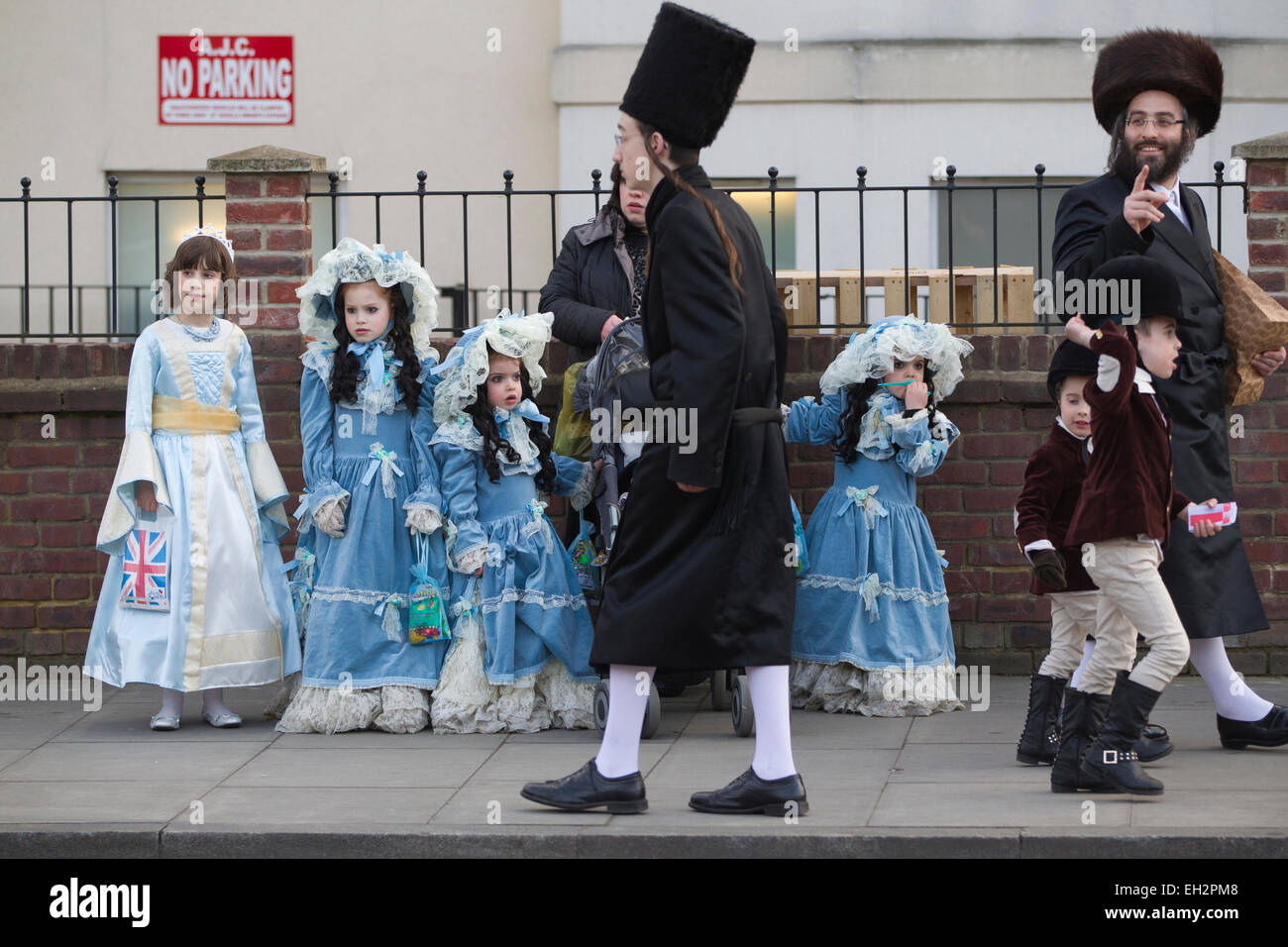 Hasidic jewish holiday celebration Fotos und Bildmaterial in hoher