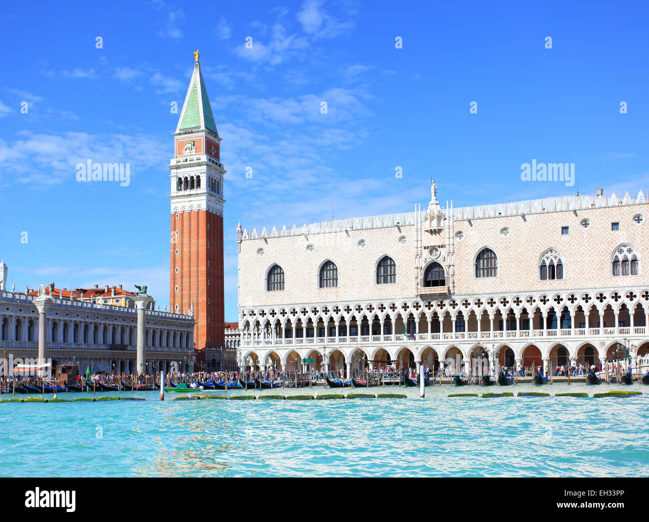 Campanile und Dogenpalast in Venedig, Italien Stockfoto