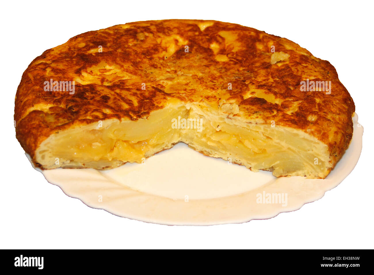 Geöffnete Kartoffel Omelett spanische Köstlichkeiten isoliert auf weiss Stockfoto