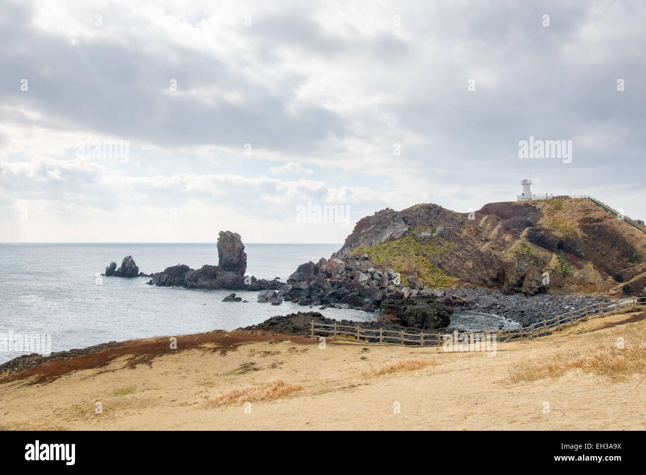 Fliesst, genannt Seobjicoji, Famous in Jeju Island statt. Stockfoto