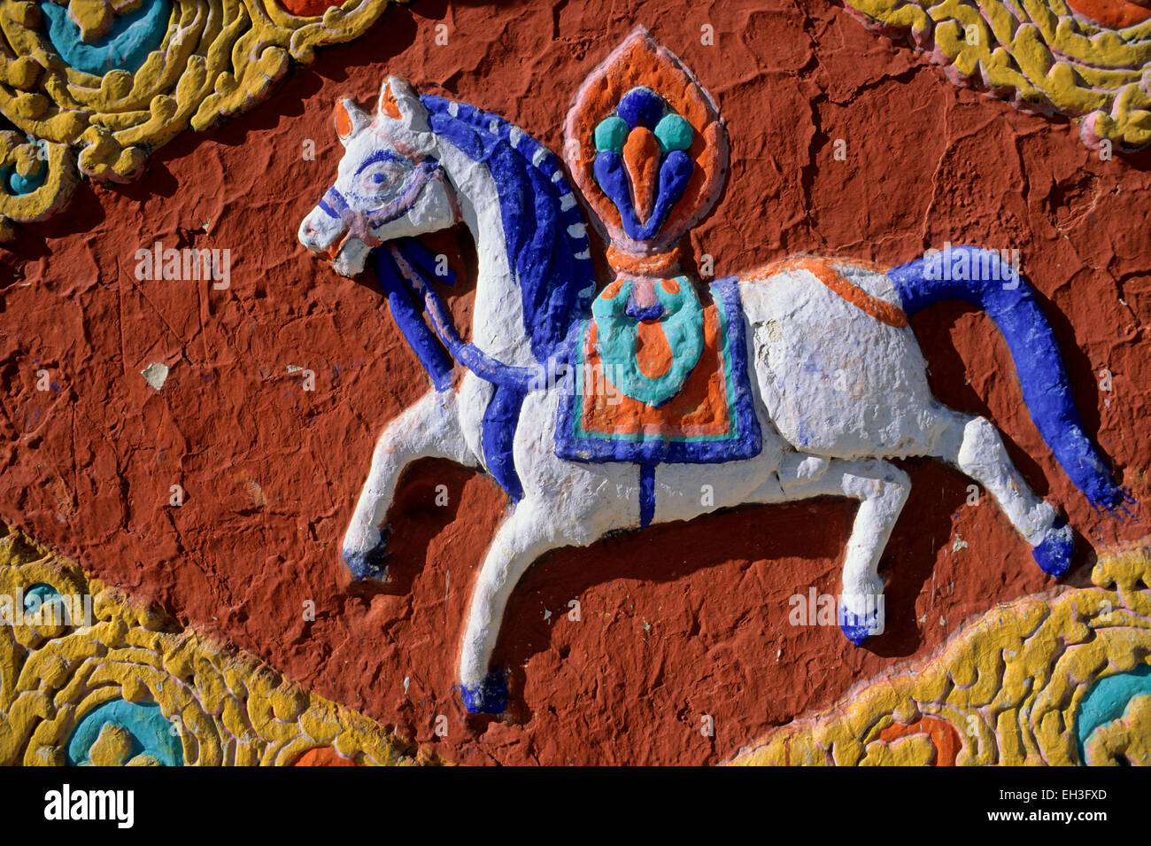 Ornament-Detail auf eine Stupa in einem buddhistischen Kloster, Leh, Ladakh, Indien Stockfoto