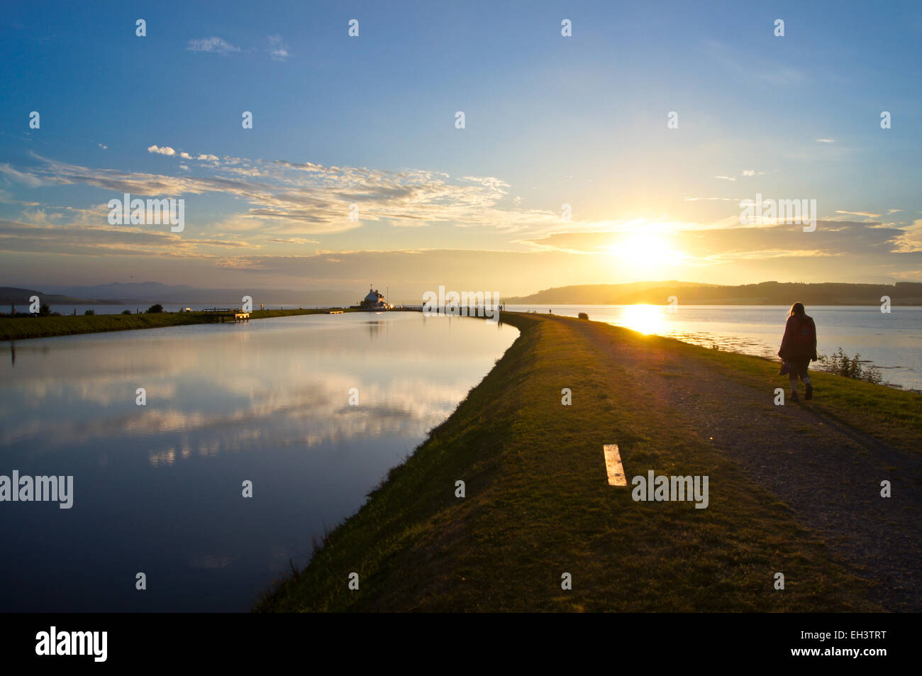 Schleusenwärter-Haus am Beauly Firth am Ende der Caledonian Canal, Clachnaharry, Inverness, Schottland Stockfoto