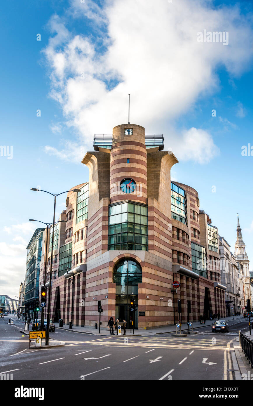 Nr. 1 Geflügel ist eine kommerzielle Office-Entwicklung auf Bank-Verbindung in die City of London. Restaurant Coq d ' Argent befindet sich oben Stockfoto