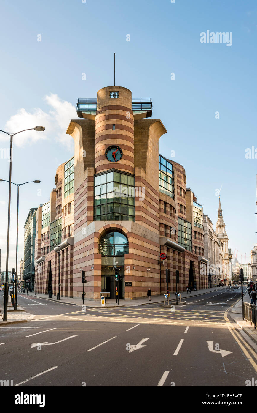 Nr. 1 Geflügel ist eine kommerzielle Office-Entwicklung auf Bank-Verbindung in die City of London. Restaurant Coq d ' Argent befindet sich oben Stockfoto