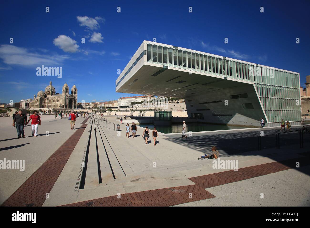 Bouches-du-Rhône, Frankreich, Marseille, Sainte-Marie-Majeure Kathedrale von Marseille (auch genannt la Major) und die Villa MΘditerranΘe Stockfoto