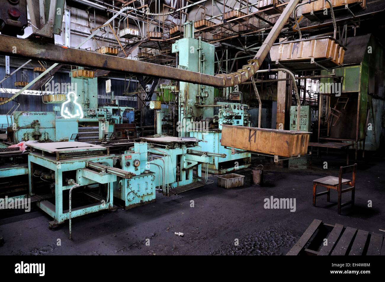 Aserbaidschan, Baku, verlassenen Klimaanlage-Fabrik, die verwendet um 6000 Arbeiter zu beschäftigen, in den 1970er Jahren bis die Produktion zum Stillstand durch den Zusammenbruch der Sowjetunion war Stockfoto