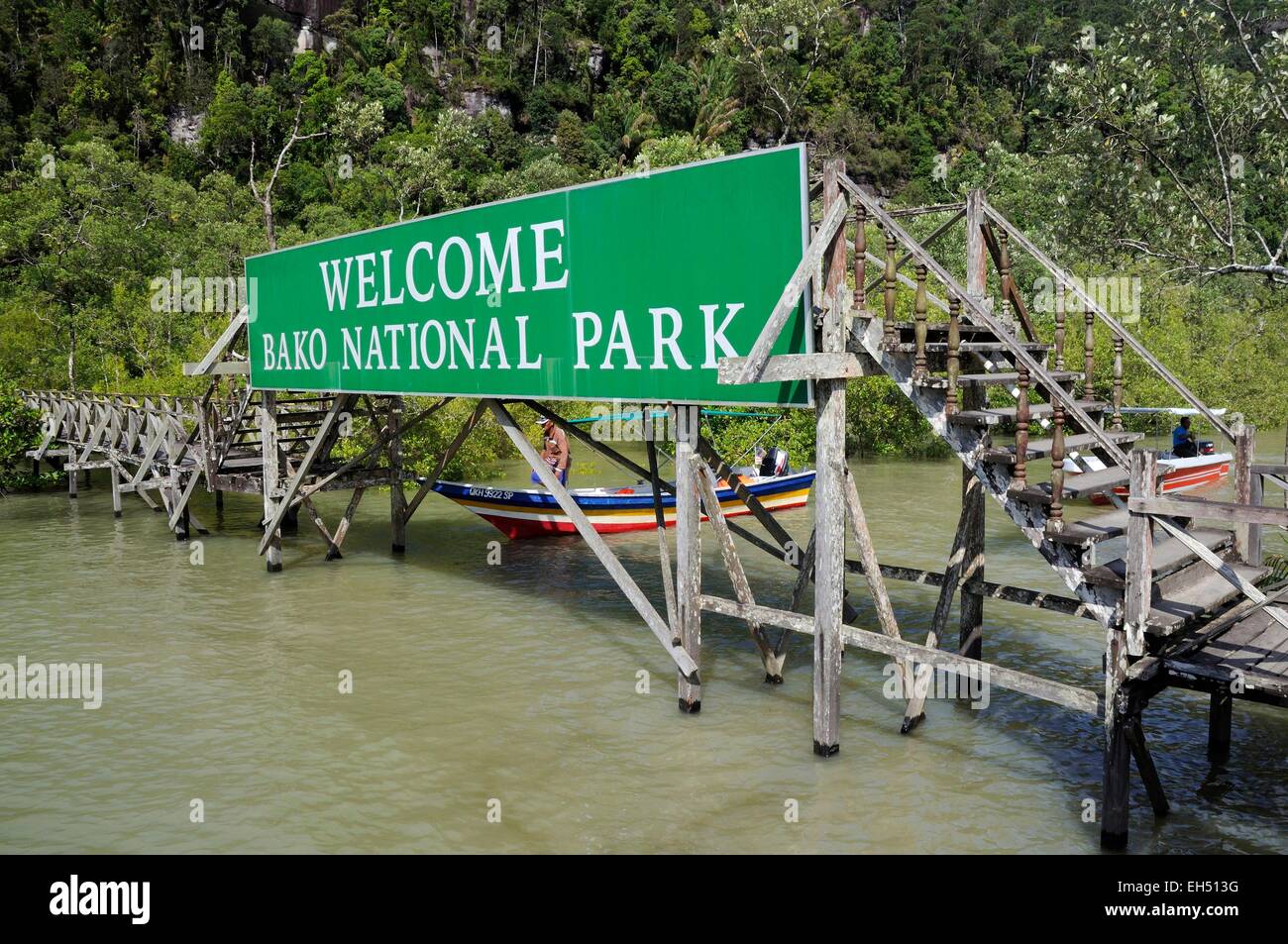 Malaysia, Borneo, Sarawak, Bako Nationalpark, Brett am Eingang des Parks, der nur per Boot erreichbar ist Stockfoto