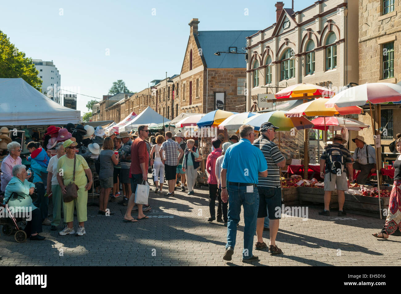 Beschäftigt Salamanca Market, Hobart, Tasmanien, Australien Stockfoto