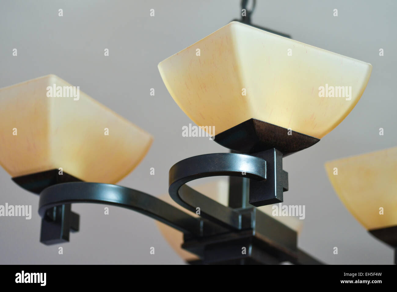 Nahaufnahme von Wohnung Lampe in natürlichem Licht Stockfoto