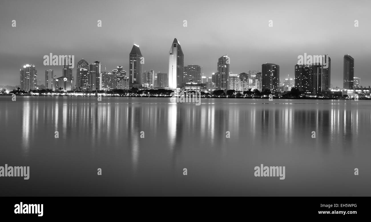 Wolken sehen bedrohlich über San Diego, Kalifornien Stockfoto