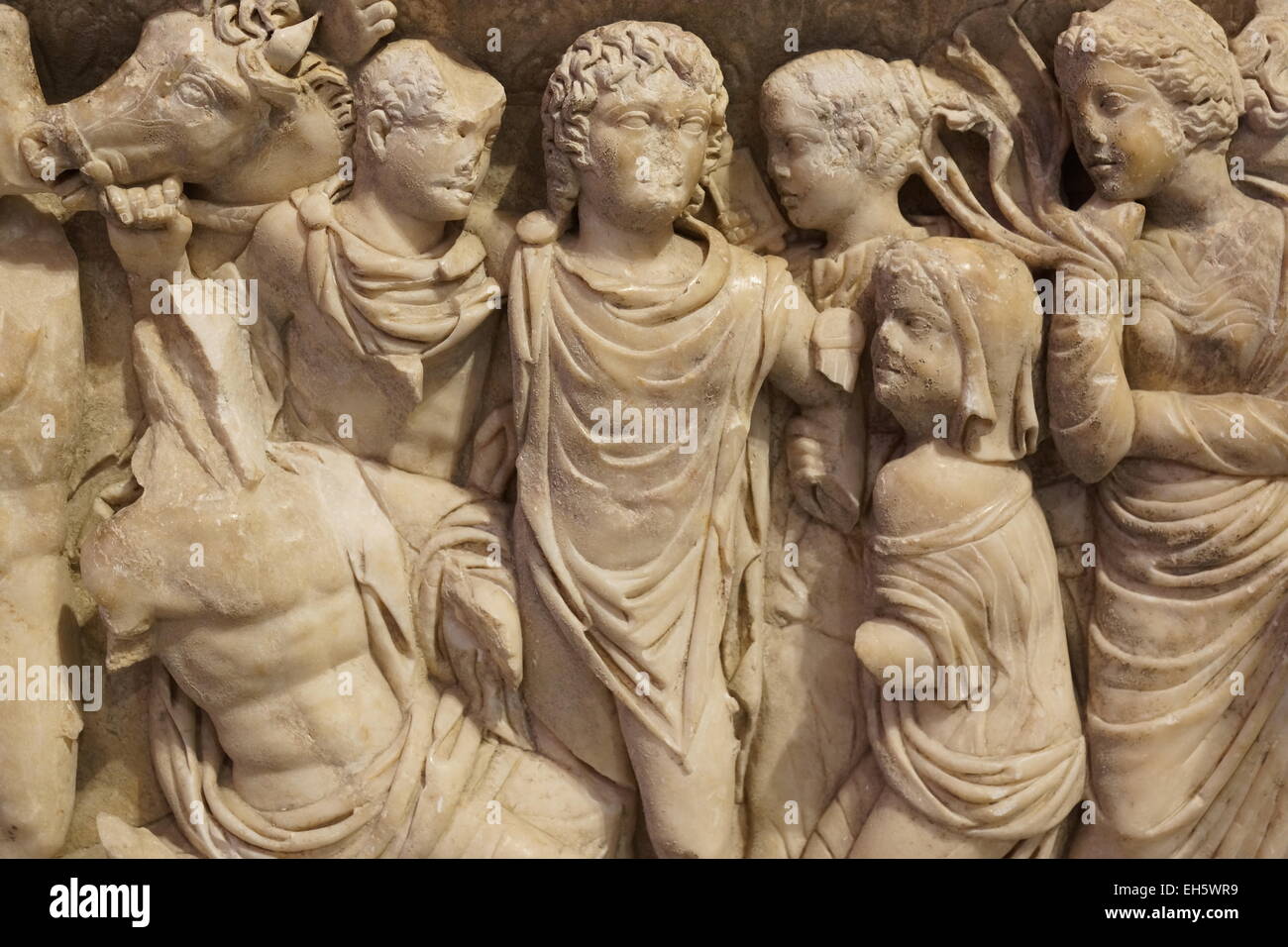 Status; Rom; Roman; Antik; Geschichte; Geschichte; Archäologie; Alt, Granit; Stein; Marmor; Arles; Kind; Griechisch; Skulptur; Nordic Stockfoto