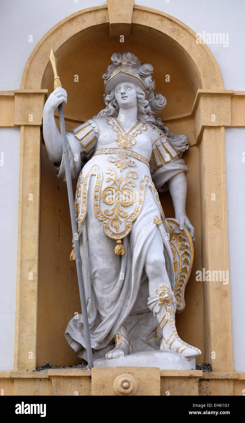 Minerva, Göttin der Weisheit und Förderer von Kunst, Handel und Strategie, Arsenal (Zeughaus) historischen Zentrum von Graz Stockfoto