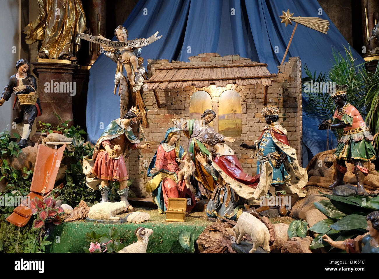 Krippe, Kinderkrippe oder Krippe, Geburt Jesu in Mariahilf Kirche in Graz, Steiermark, Österreich am 10. Januar 2015. Stockfoto