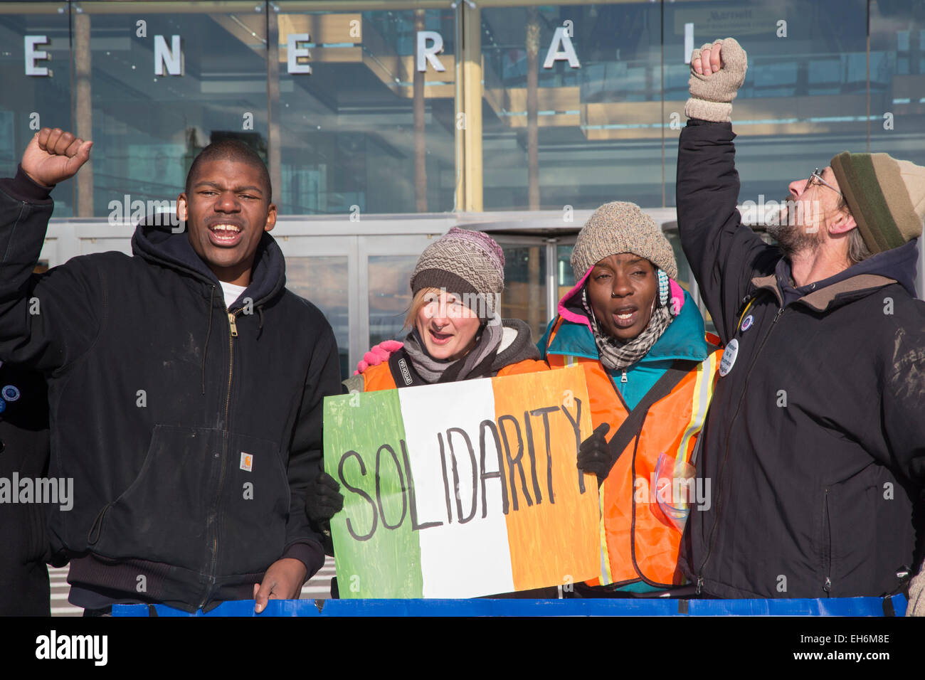 Detroit, Michigan - Mitglieder von Detroit Wasser Brigade Protest Wasser Absperrungen. Stockfoto