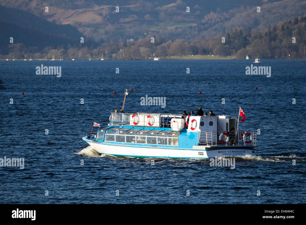 Lake Windermere, Cumbria, UK. 8. März 2015. UK-Wetter: Kalt und sonnigen Nachmittag in Cumbria. Bildnachweis: Gordon Shoosmith/Alamy Live-Nachrichten Stockfoto