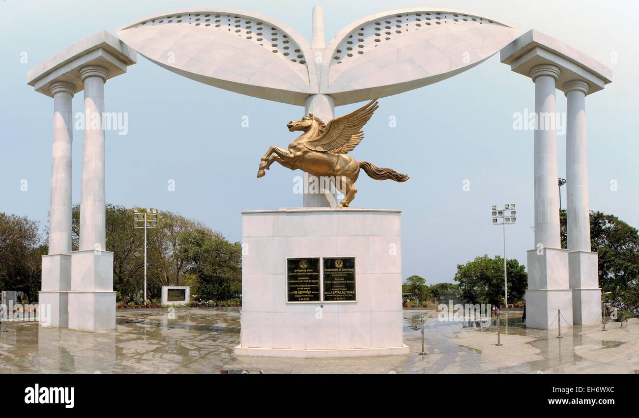 Pegasus-Stele am MGR Memorial, Chennai, Indien Stockfoto