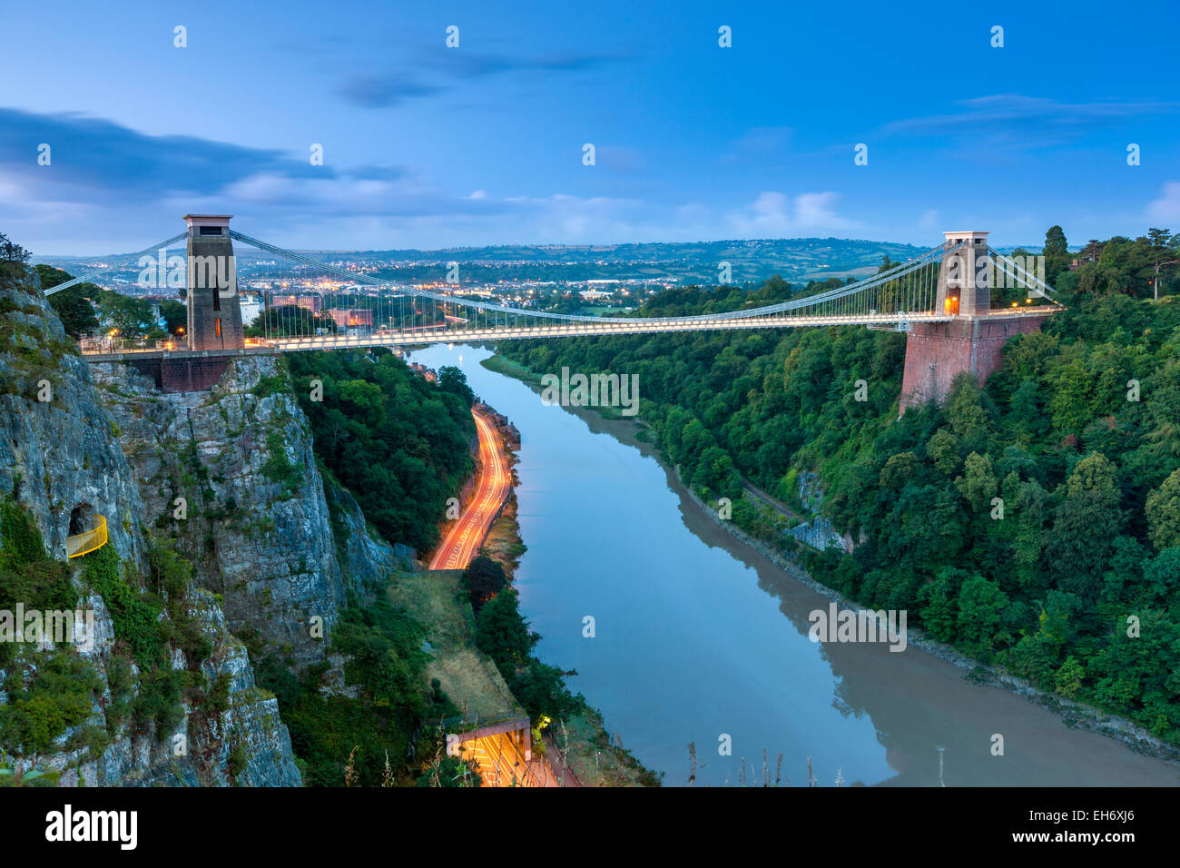 Die Clifton Suspension Bridge über den Avon River in Bristol, England, Vereinigtes Königreich, Europa. Stockfoto