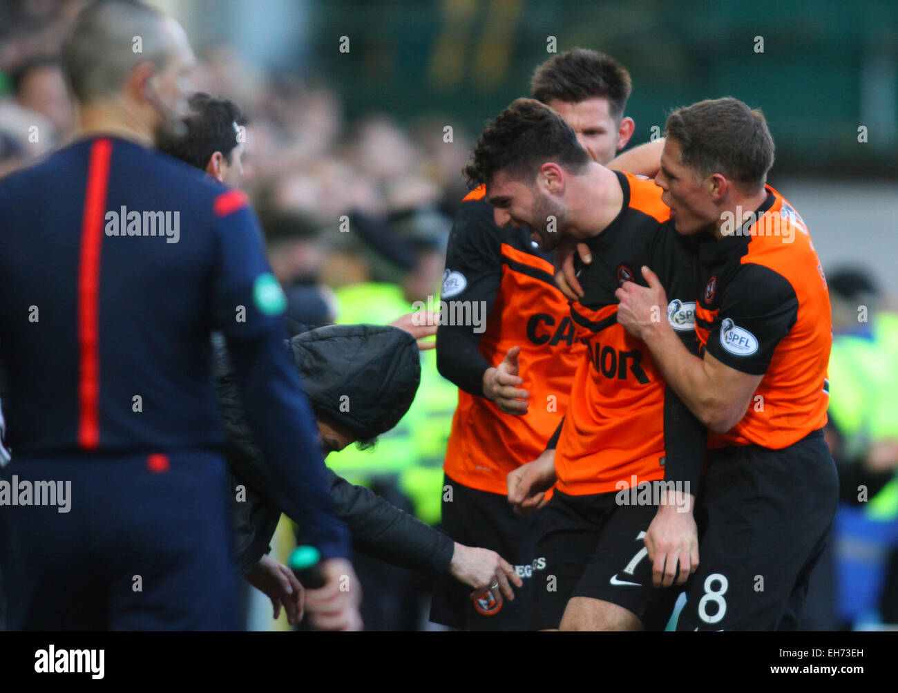 Dundee, Schottland. 8. März 2015. William Hill Scottish Cup. Dundee United vs. Celtic FC. Nadir Cifti feiert sein Ziel. Das Spiel beendete 1-1 und wird wiederholt. Bildnachweis: Aktion Plus Sport/Alamy Live-Nachrichten Stockfoto