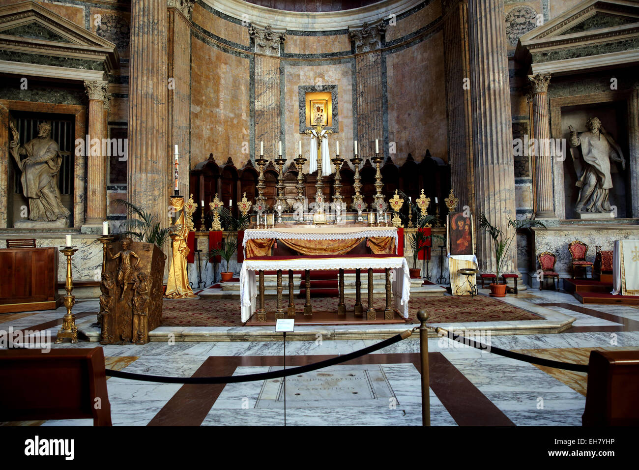 Altar rome -Fotos und -Bildmaterial in hoher Auflösung – Alamy