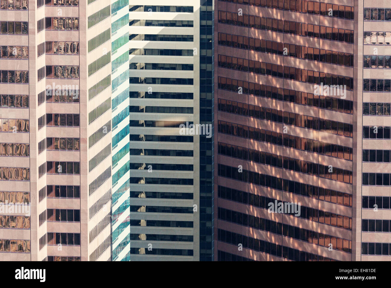 Windows-Komposition - Innenstadt von Calgary. Calgary, Alberta, Kanada Stockfoto