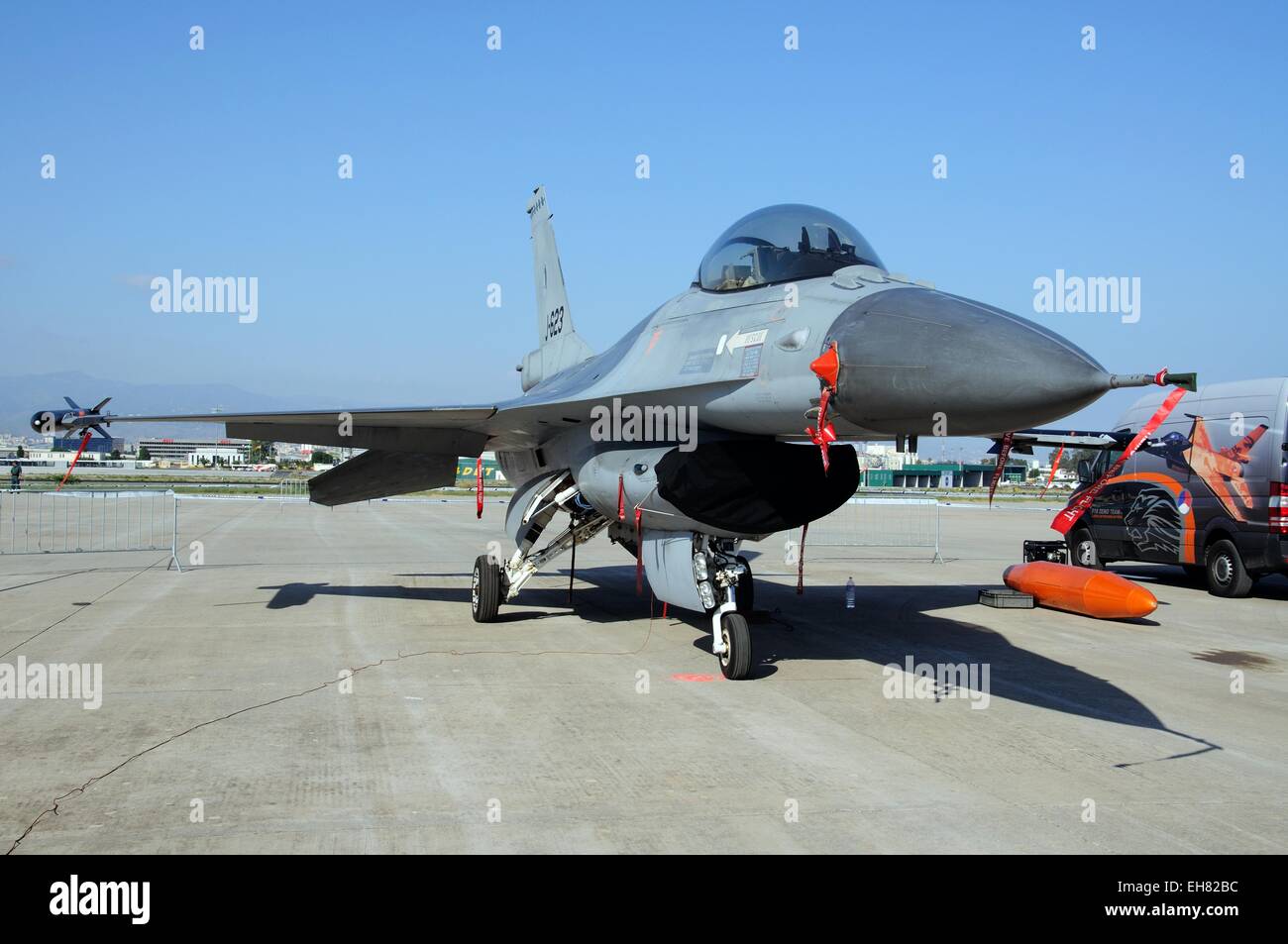 General Dynamics F-16 Fighting Falcon der niederländischen Luftwaffe auf der zweiten Airshow am Flughafen Malaga, Malaga, Andalusien, Spanien, Stockfoto