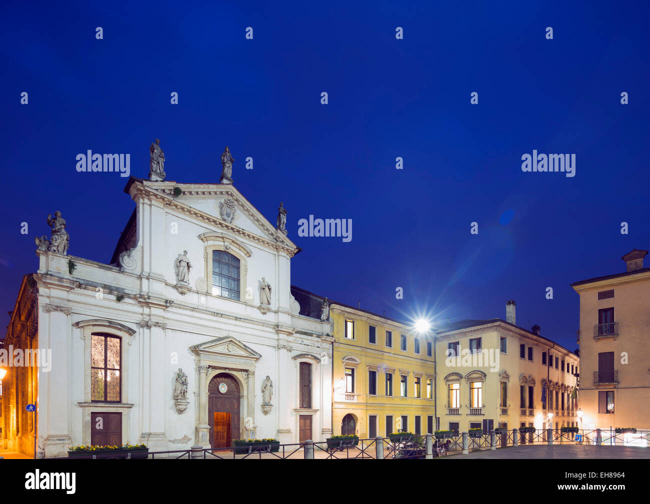 Santa Maria Kirche, Piazza Signori, Vicenza, UNESCO World Heritage Site, Veneto, Italien, Europa Stockfoto