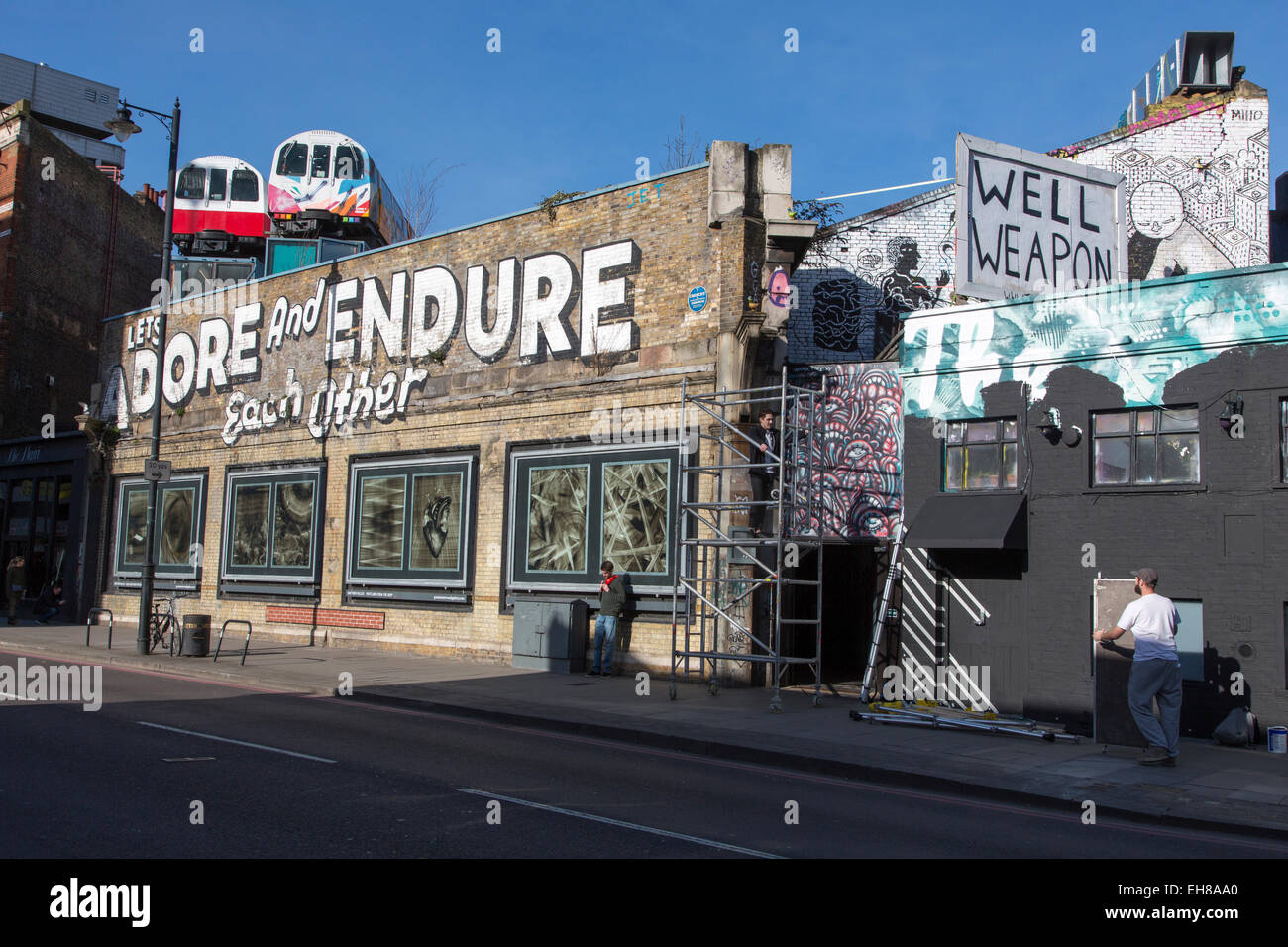 Grafitti-Kunst in Shorditch, Londoner, derzeit ein Ort der junge Hipster Kreativität. Stockfoto
